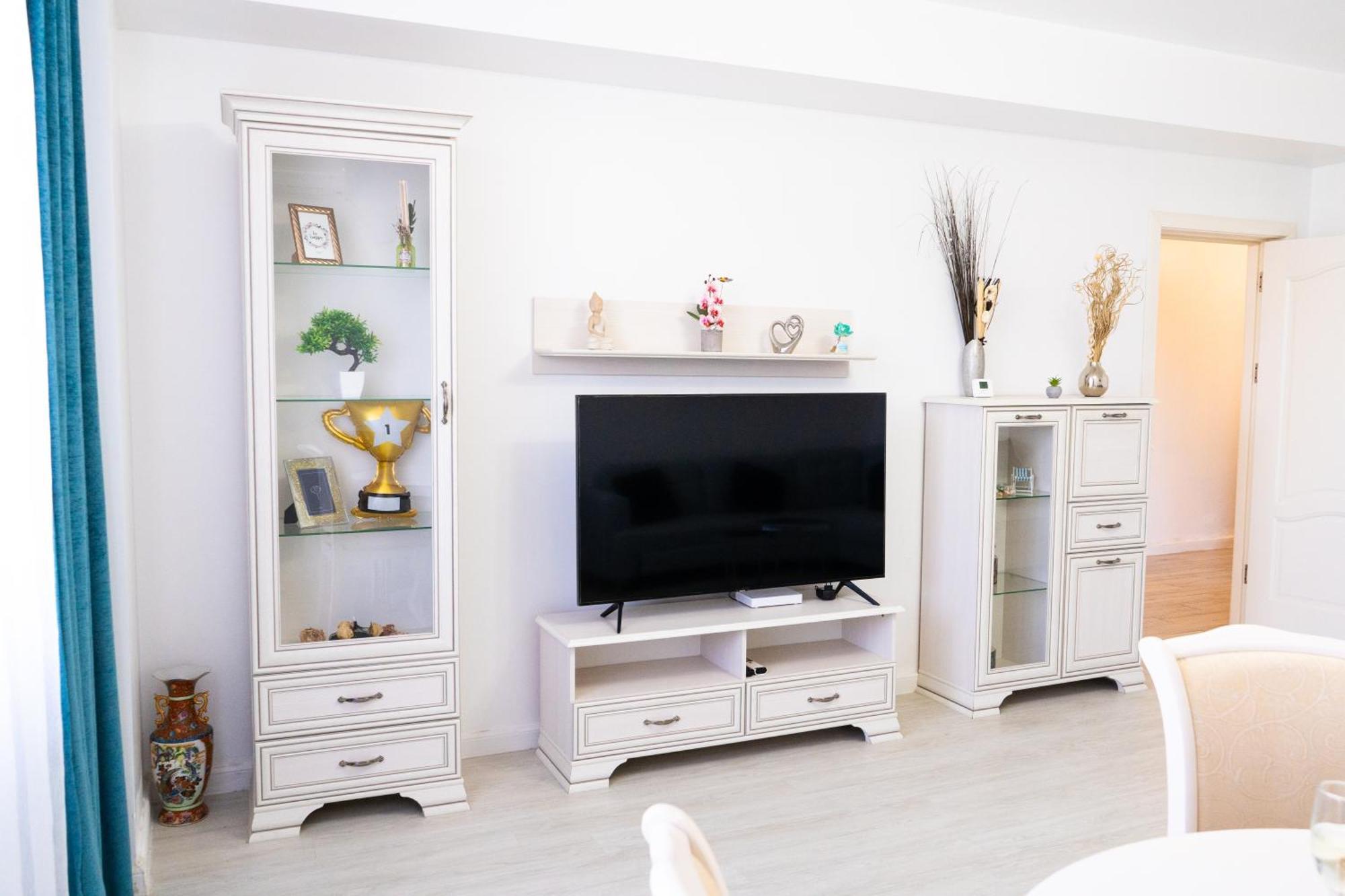 Alexis Spacious Classic Apartment Mamaia Kültér fotó